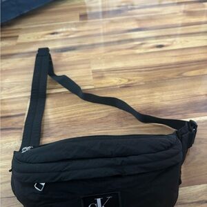 Calvin Klein Black Belt Bag Sleek Minimalist Design